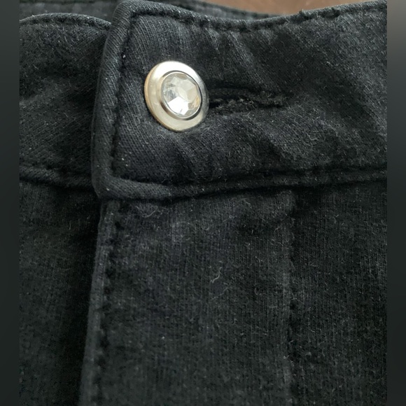 Ladies Size 6 Dream Jeannes by Quacker Factory Black Denim Jeans - Picture 7 of 15